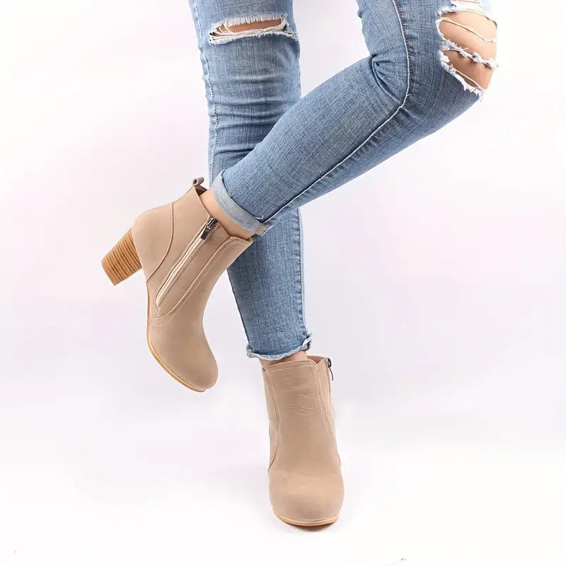 Aralyn™ Comfort Heel Ankle Boots