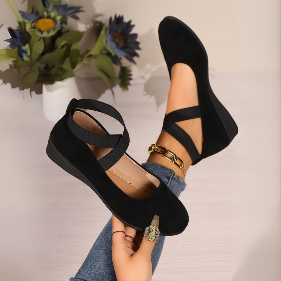 Calerinne | Closed Wedge Ballerina Heels