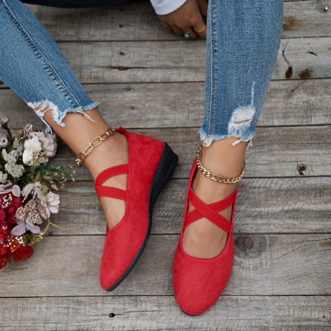 Calerinne | Closed Wedge Ballerina Heels