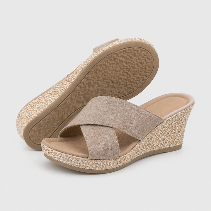 Carla – Relaxed Wedge Sandals